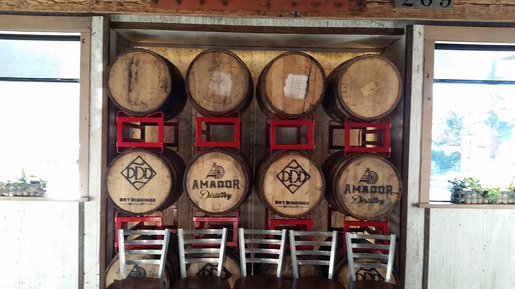 Jack Russell Brewery Restaurant | restaurant | 209 Main St, Placerville, CA 95667, USA | 5306014420 OR +1 530-601-4420