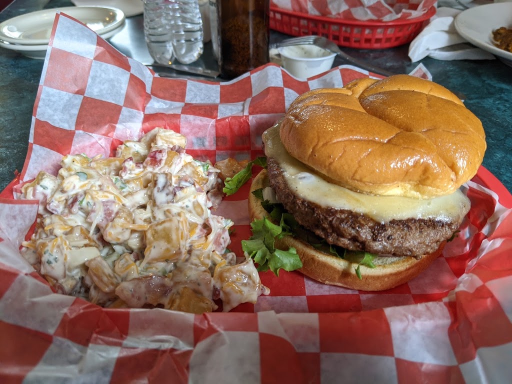 Gabbys Diner | restaurant | 1300 Motel Dr, Milan, NM 87021, USA | 5052859808 OR +1 505-285-9808