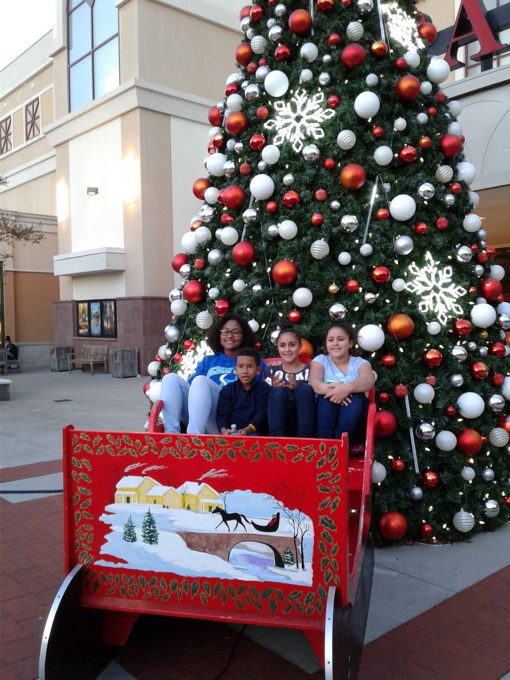 Ultimate California Pizza | restaurant | The Market Common, 4003, Deville St, Myrtle Beach, SC 29577, USA | 8438399880 OR +1 843-839-9880