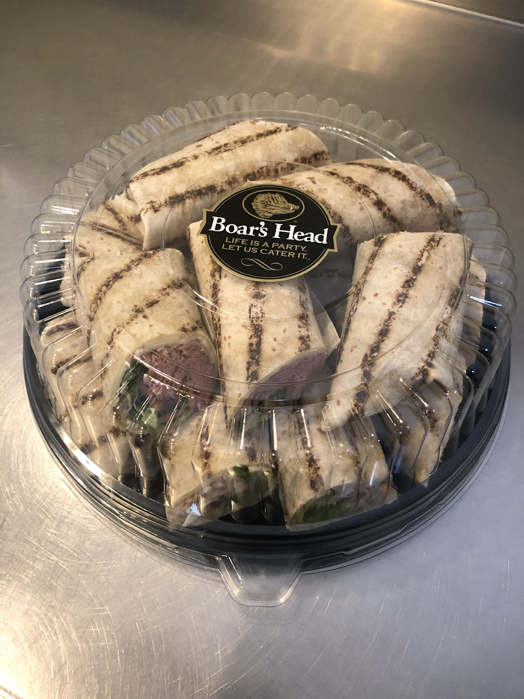 Monument Square Market | restaurant | 4 Monument Square, Hollis, NH 03049, USA | 6034657111 OR +1 603-465-7111