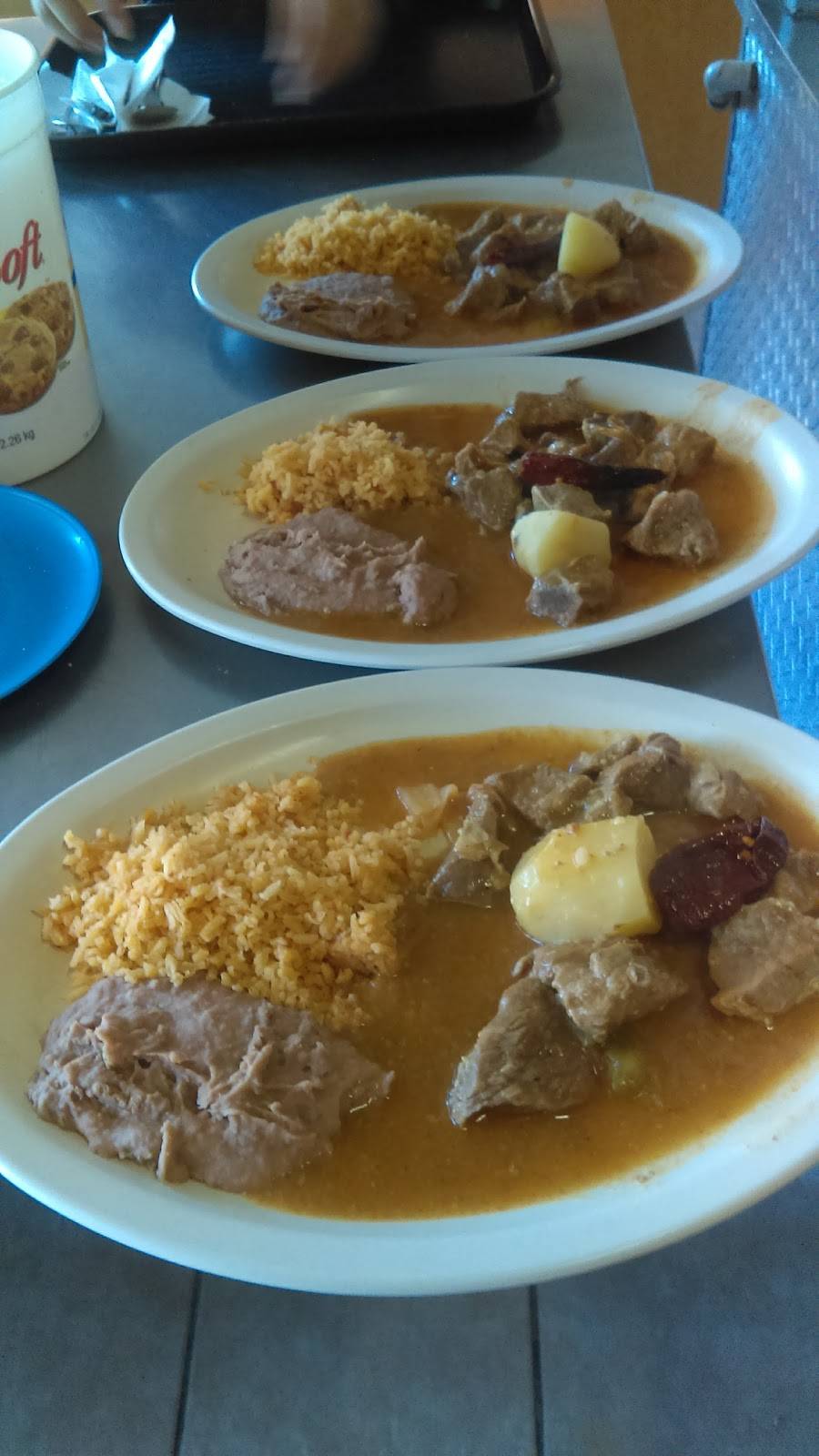 Tacos Varios Los Super Amigos | restaurant | Blvd. de las Bellas Artes 19701, Nueva Tijuana, 22435 Tijuana, B.C., Mexico | 016647205630 OR +52 664 720 5630