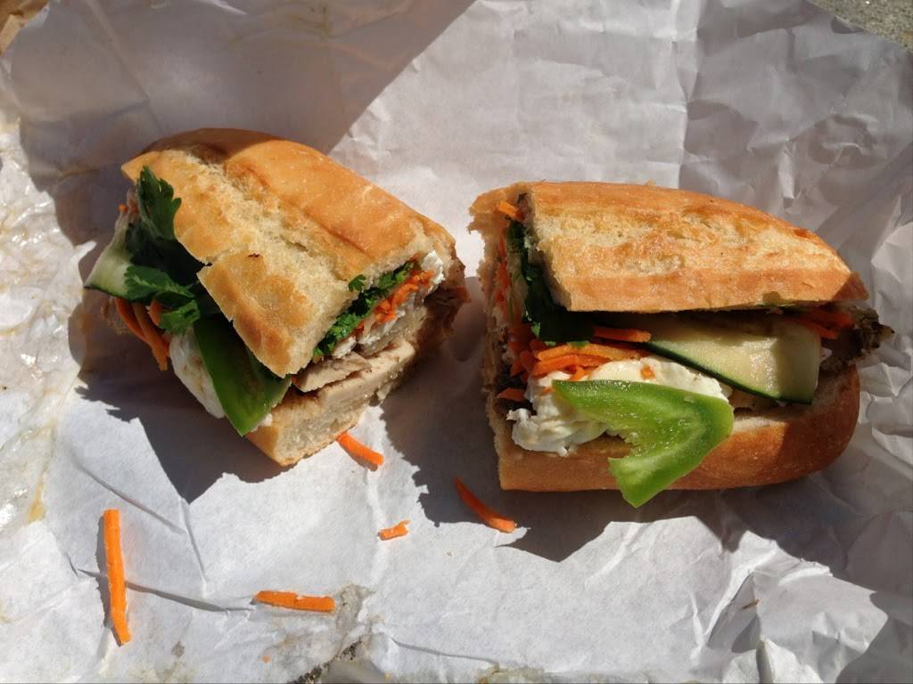 Little Saigon Deli | restaurant | 131 Steuart St # 101, San Francisco, CA 94105, USA | 4152007378 OR +1 415-200-7378