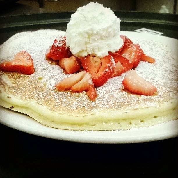 Dream Cafe | restaurant | Laclede and, 2800 Routh St Ste 170, Dallas, TX 75201, USA | 2149540486 OR +1 214-954-0486