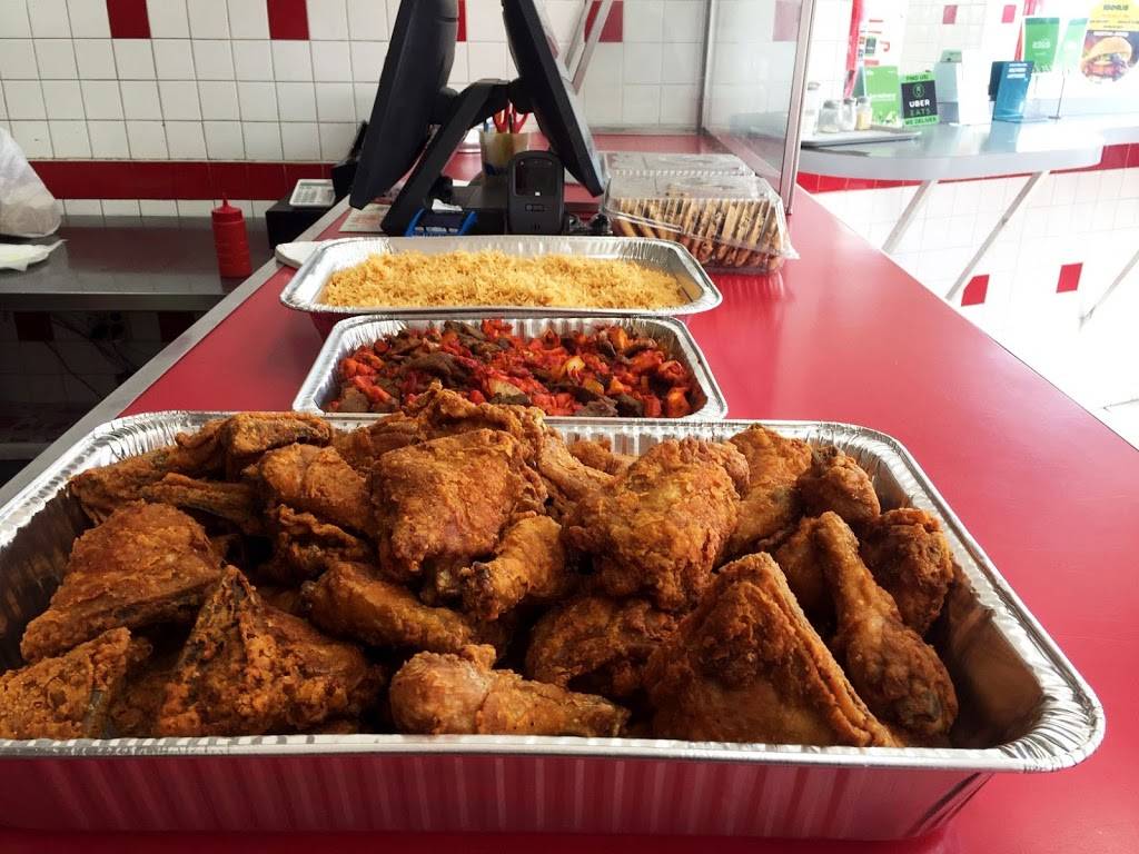 Crown Fried Chicken | restaurant | 18803 Jamaica Ave, Hollis, NY 11423, USA | 7184134707 OR +1 718-413-4707