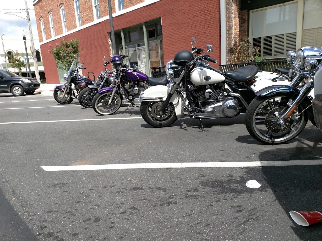 Brick House Eatery | restaurant | 190 N Jefferson St, Monticello, FL 32344, USA | 8509972100 OR +1 850-997-2100