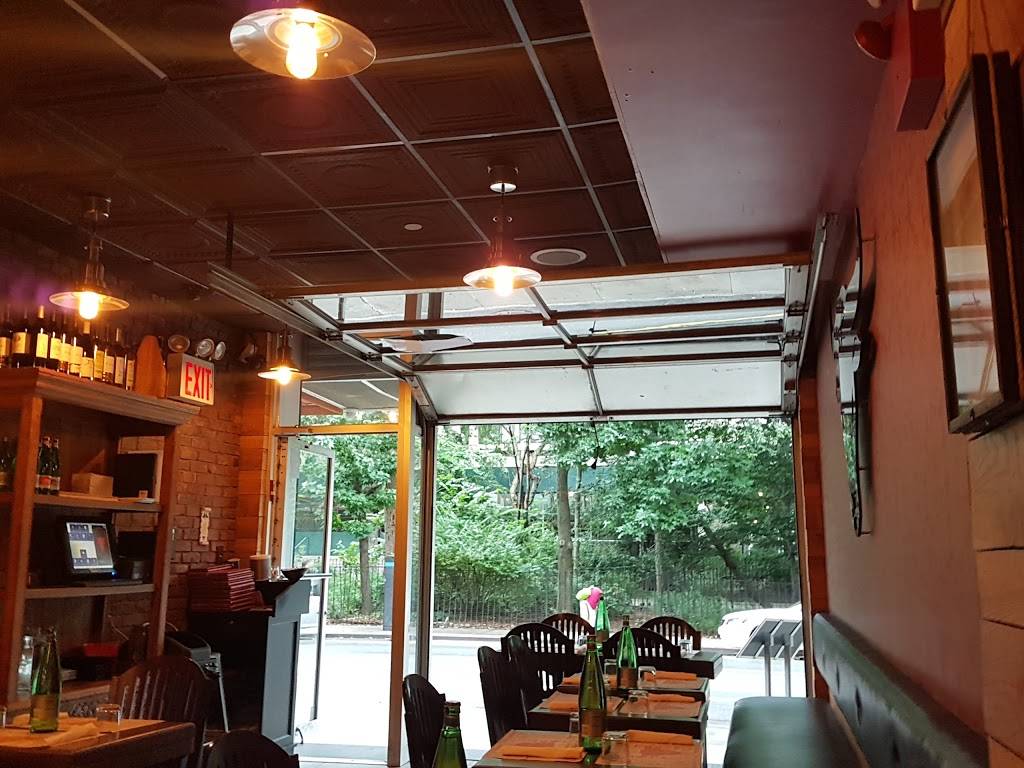 Mocha Burger | restaurant | 496 LaGuardia Pl, New York, NY 10012, USA | 2129823800 OR +1 212-982-3800