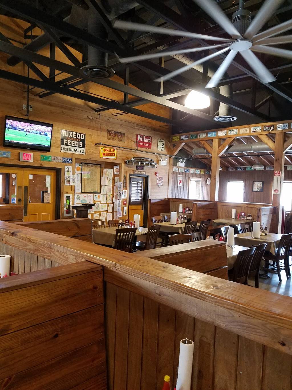 Crossroads Ribshack | restaurant | 3061 Tupelo Commons, Tupelo, MS 38804, USA | 6628401700 OR +1 662-840-1700