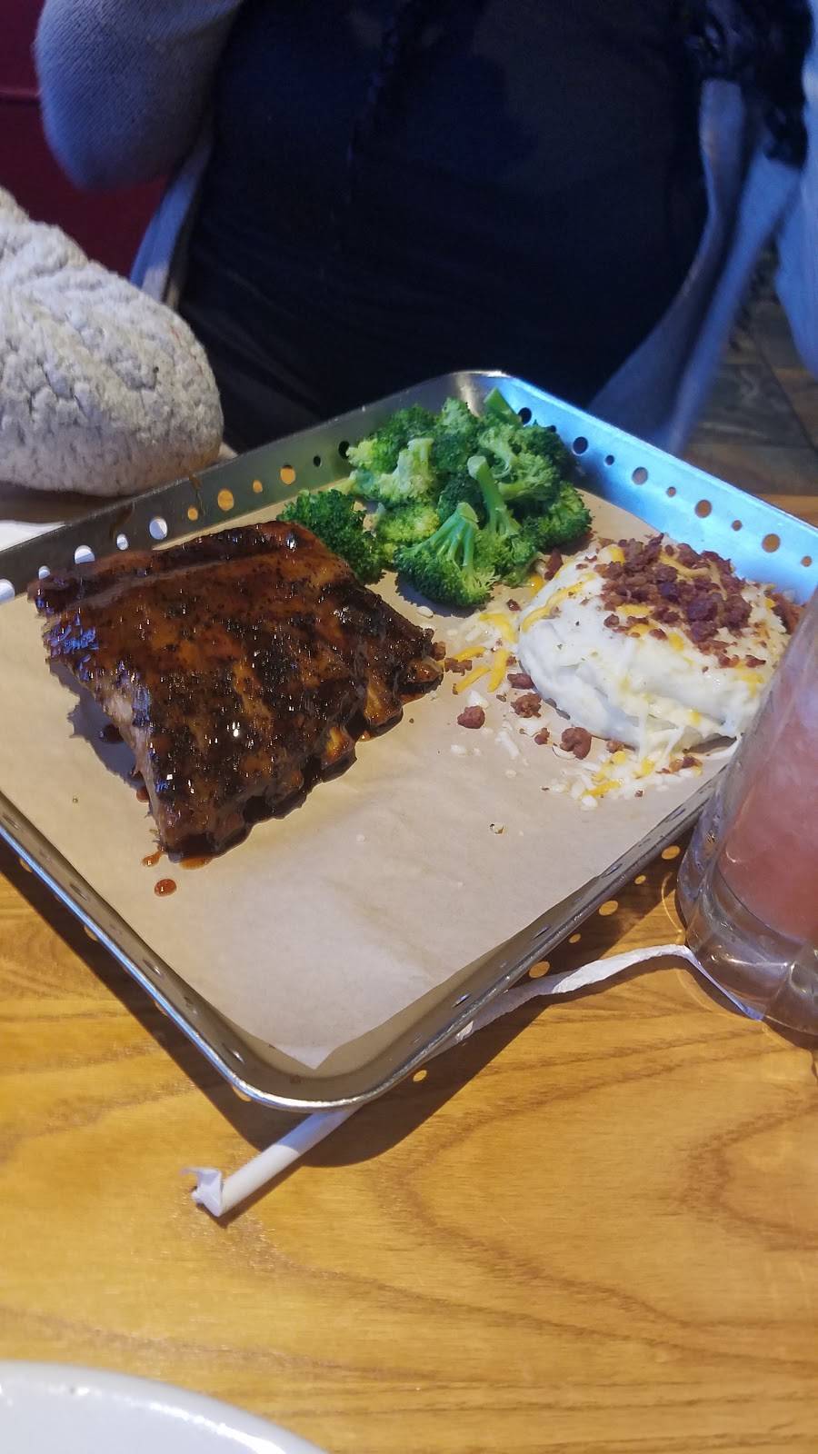 Chilis Grill & Bar | restaurant | 1741 Manhattan Blvd, Harvey, LA 70058, USA | 5043675594 OR +1 504-367-5594