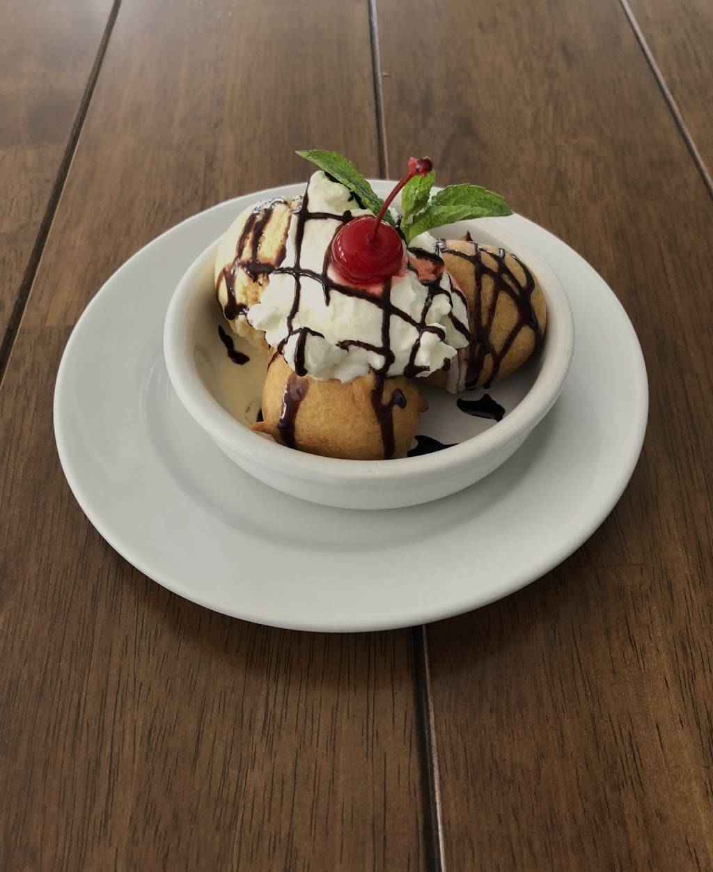 Swansboro Food & Beverage Co. | restaurant | 106 Front St, Swansboro, NC 28584, USA | 9107081305 OR +1 910-708-1305