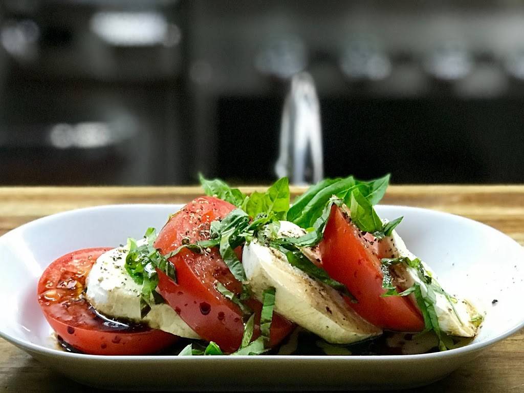 Sea House | restaurant | 765 Boston Post Rd, Madison, CT 06443, USA | 2034212459 OR +1 203-421-2459