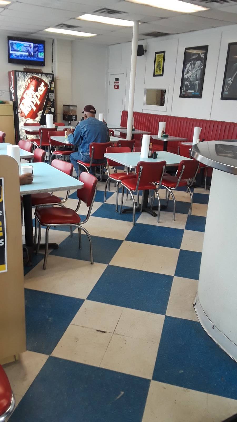 Top Cat Seafood Restaurant | restaurant | 1717 hatcher street, Dallas, TX 75215, USA | 2144283544 OR +1 214-428-3544