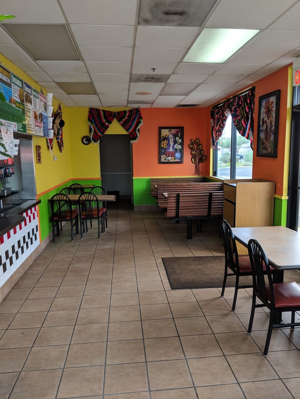 Betitos Mexican Food | restaurant | 6671 N Thornydale Rd, Tucson, AZ 85741, USA | 5207977777 OR +1 520-797-7777