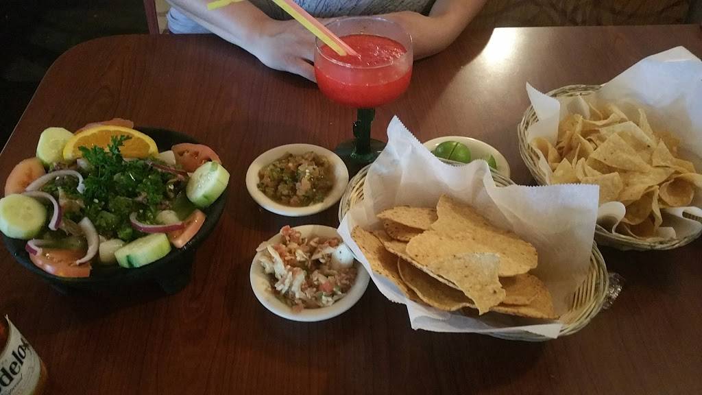 Mariscos Espinoza Riverside | restaurant | 10165 Hole Ave, Riverside, CA 92503, USA | 9516379123 OR +1 951-637-9123