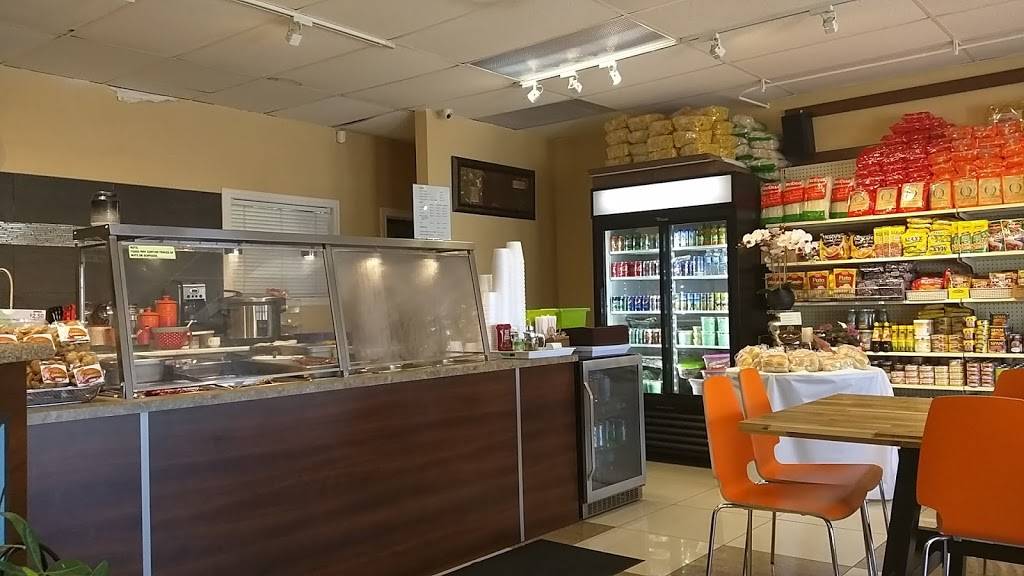 Emmas Kitchen | restaurant | 17 Wilson Dr #10, Milton, ON L9T 3J7, Canada | 9058784889 OR +1 905-878-4889