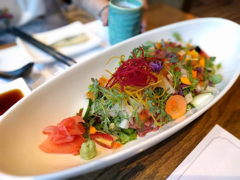 Genji Sushi | restaurant | 2250 Queen St E, Toronto, ON M4E 1G2, Canada | 4166999335 OR +1 416-699-9335