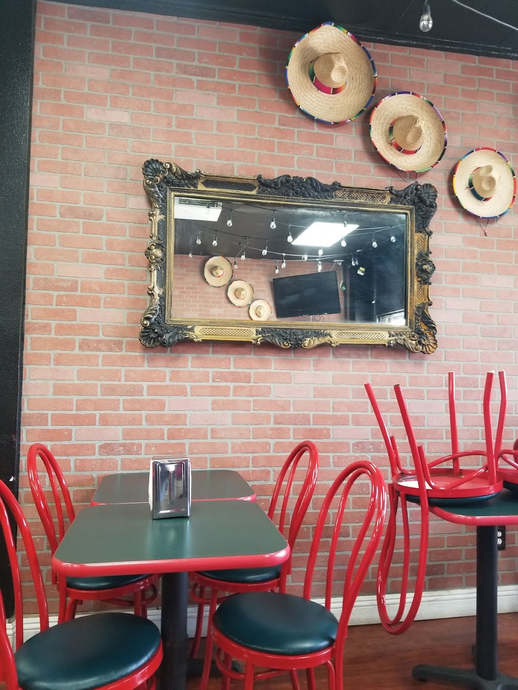 Maria Bonita Restaurante | restaurant | 2635 Whittier Blvd, Los Angeles, CA 90023, USA | 3236049139 OR +1 323-604-9139