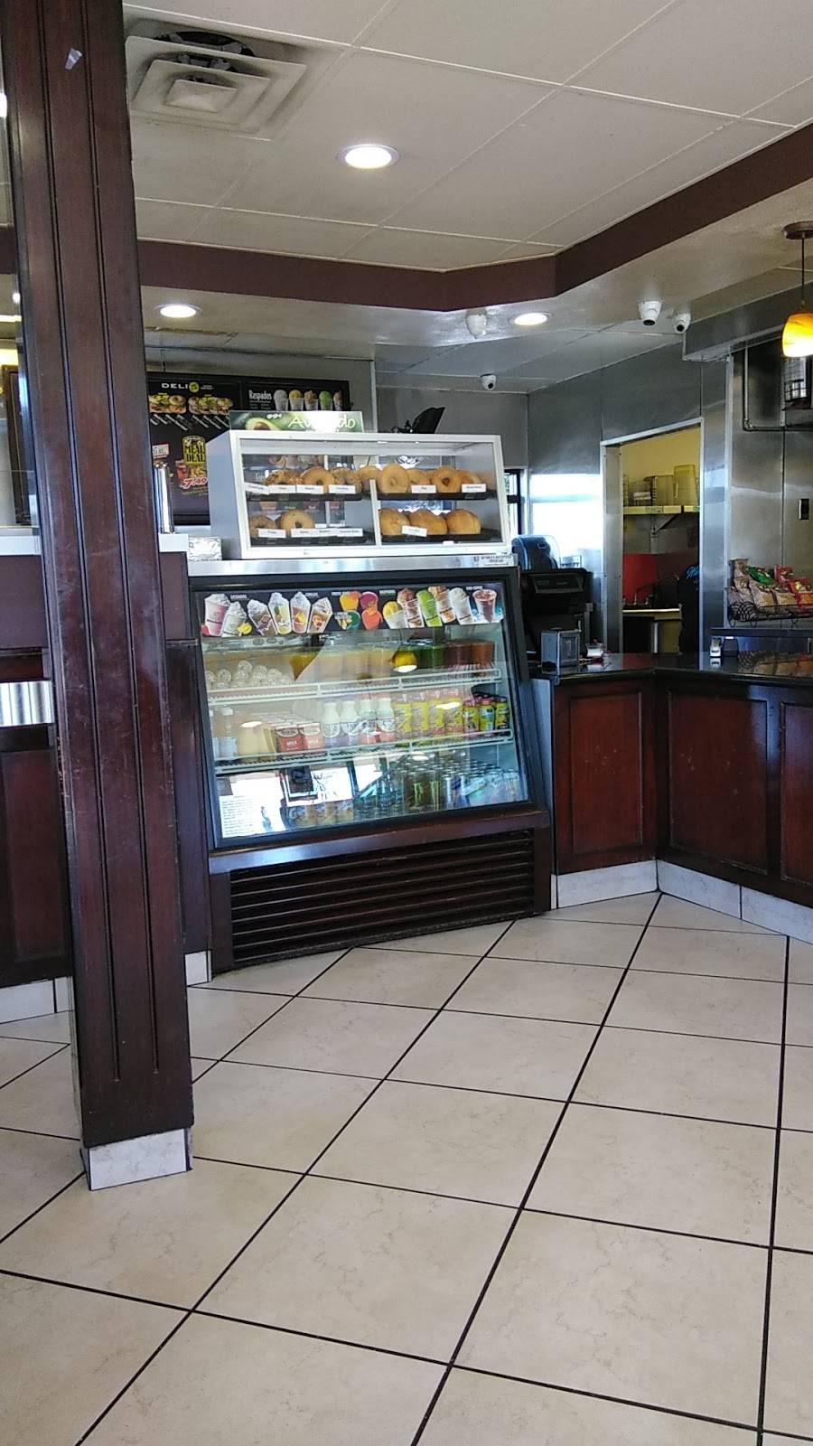 Winchells Donut House | cafe | 13070 Valley Blvd, La Puente, CA 91746, USA | 6263369081 OR +1 626-336-9081