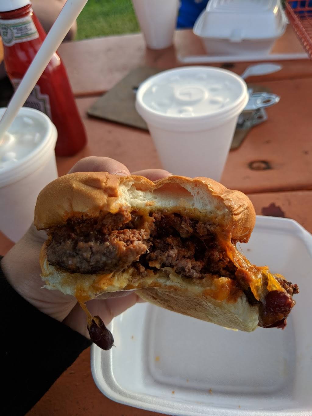 Wagners Drive-In | restaurant | 7000 W Broadway Ave, Brooklyn Park, MN 55428, USA | 7635338262 OR +1 763-533-8262