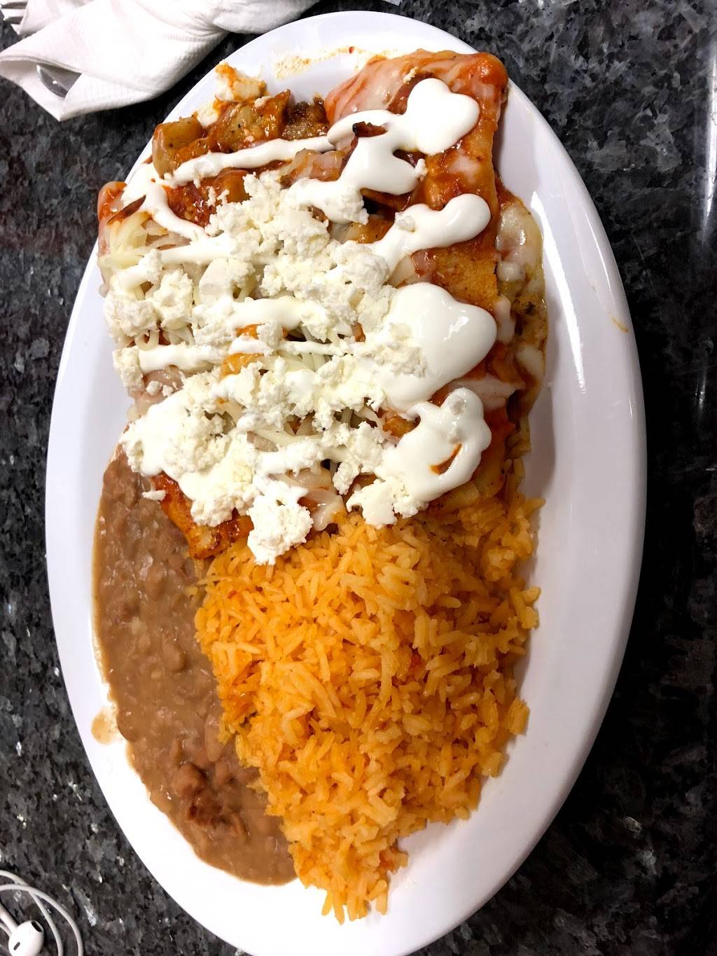 Graciela’s Restaurant and Grill | restaurant | 12650 Sherman Way #15, North Hollywood, CA 91605, USA | 8185794050 OR +1 818-579-4050