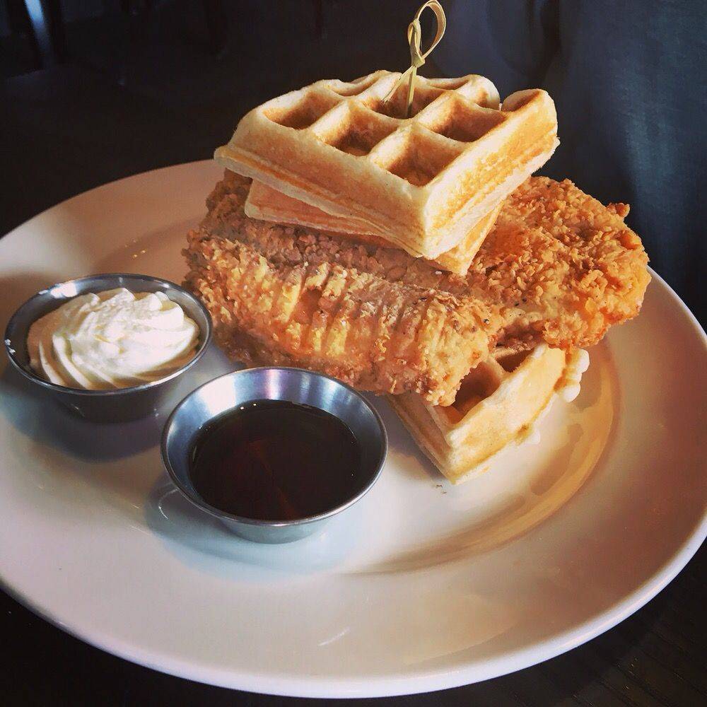 Chelsea Corner | restaurant | 4830 McKinney Ave, Dallas, TX 75205, USA | 4697262211 OR +1 469-726-2211