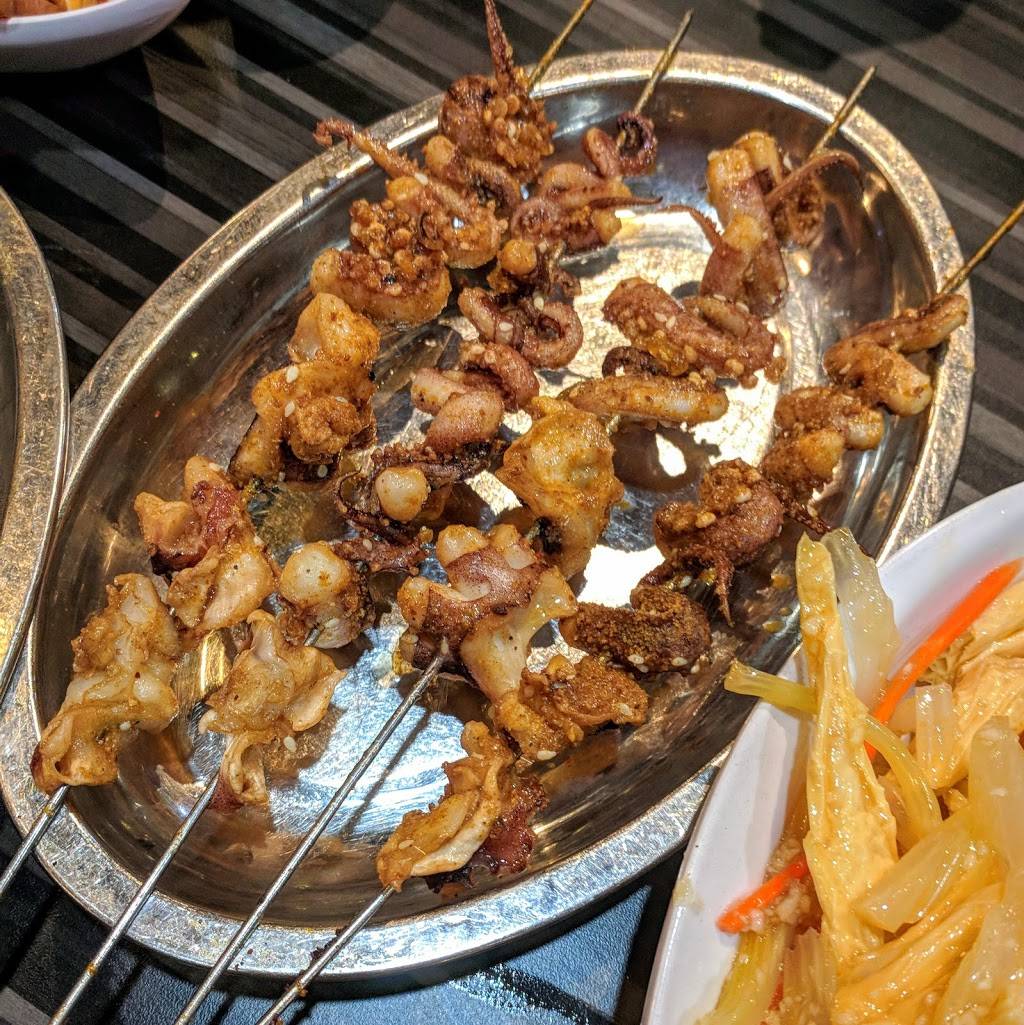 哈尔滨烧烤王 Harbin BBQ | restaurant | 3278 Midland Ave, Scarborough, ON M1V 0C9, Canada | 4167549333 OR +1 416-754-9333