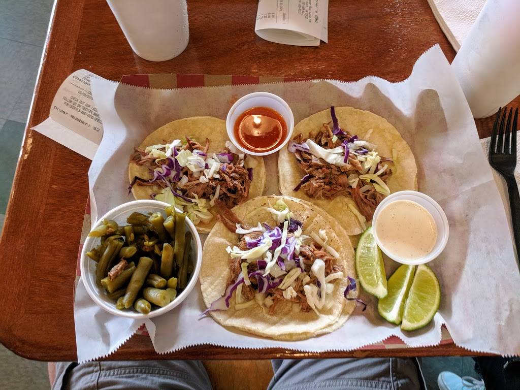 Whitners Barbecue | restaurant | 869 Lynnhaven Pkwy #106, Virginia Beach, VA 23452, USA | 7576898215 OR +1 757-689-8215