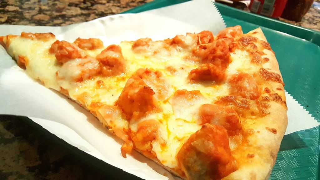 Raimos Pizza & Restaurant | restaurant | 187 W Merrick Rd, Freeport, NY 11520, USA | 5163784379 OR +1 516-378-4379