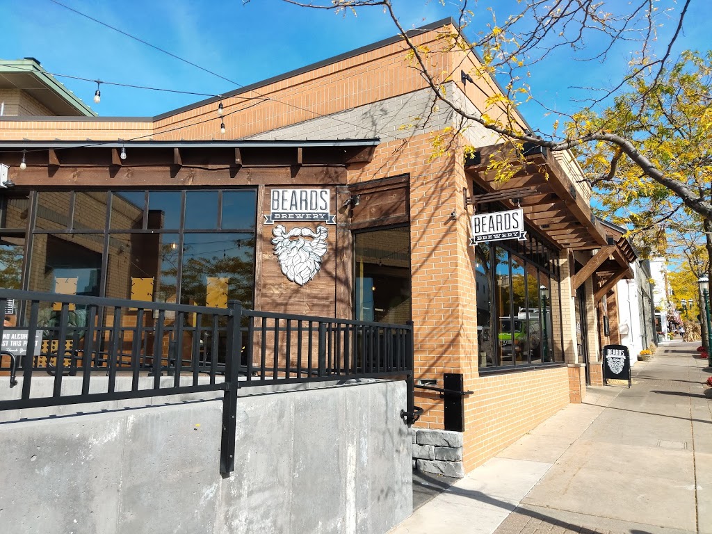 Beards Brewery | restaurant | 215 E Lake St, Petoskey, MI 49770, USA | 2317532221 OR +1 231-753-2221