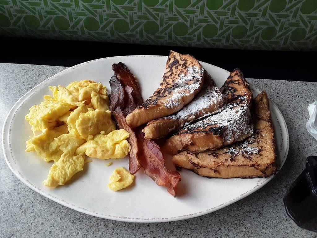 The Omelette Shoppe | restaurant | 1880 Breton Rd SE, Grand Rapids, MI 49506, USA | 6167267300 OR +1 616-726-7300