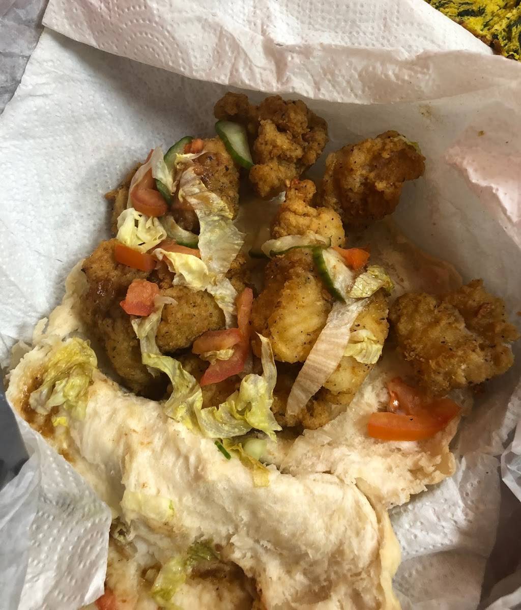 Lena’s Roti & Doubles | restaurant | 278 Eddystone Ave, North York, ON M3N 1H7, Canada | 6473447700 OR +1 647-344-7700