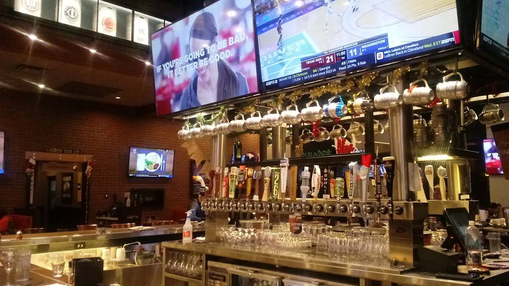 Old Chicago | restaurant | 1489 Park Central Dr, Highlands Ranch, CO 80129, USA | 7204498588 OR +1 720-449-8588