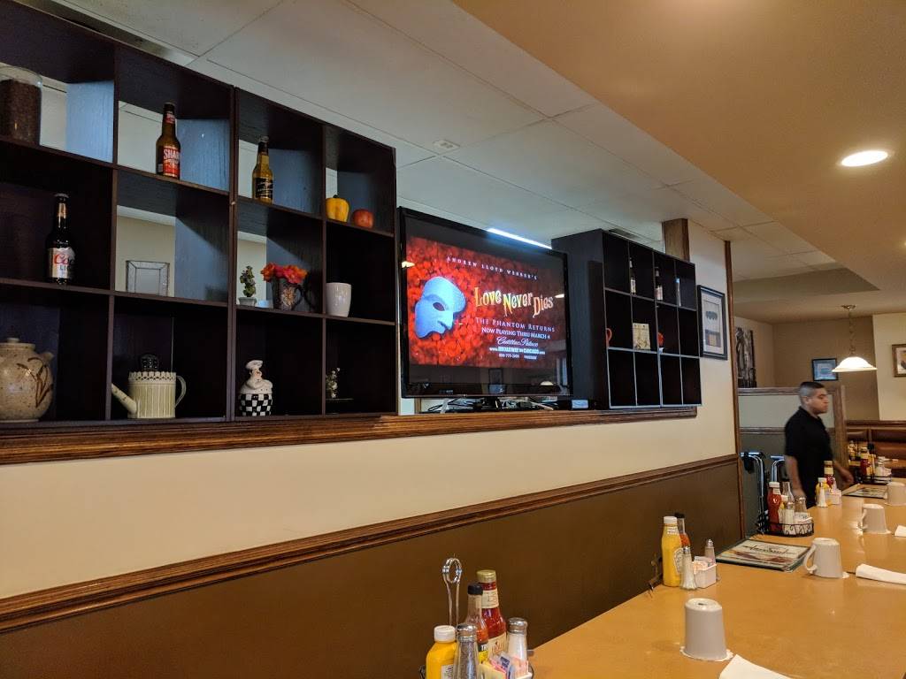 Elmwood Family Restaurant | restaurant | 7725 W Belmont Ave, Elmwood Park, IL 60707, USA | 7084526602 OR +1 708-452-6602