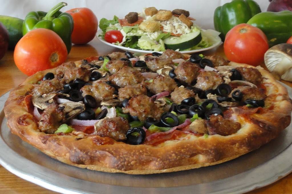 Roman Fountain Pizza & Subs | meal delivery | 15603 Detroit Ave, Lakewood, OH 44107, USA | 2162216633 OR +1 216-221-6633