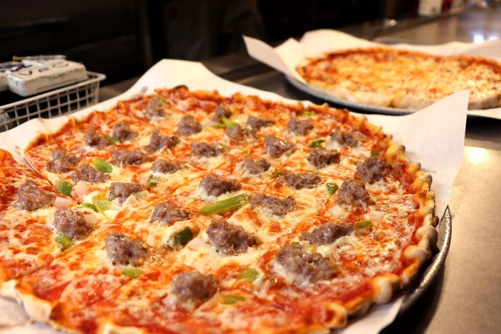 Sammy Perrellas Pizza & Restaurant | meal delivery | 445 99th Ave NW, Coon Rapids, MN 55433, USA | 7637868400 OR +1 763-786-8400