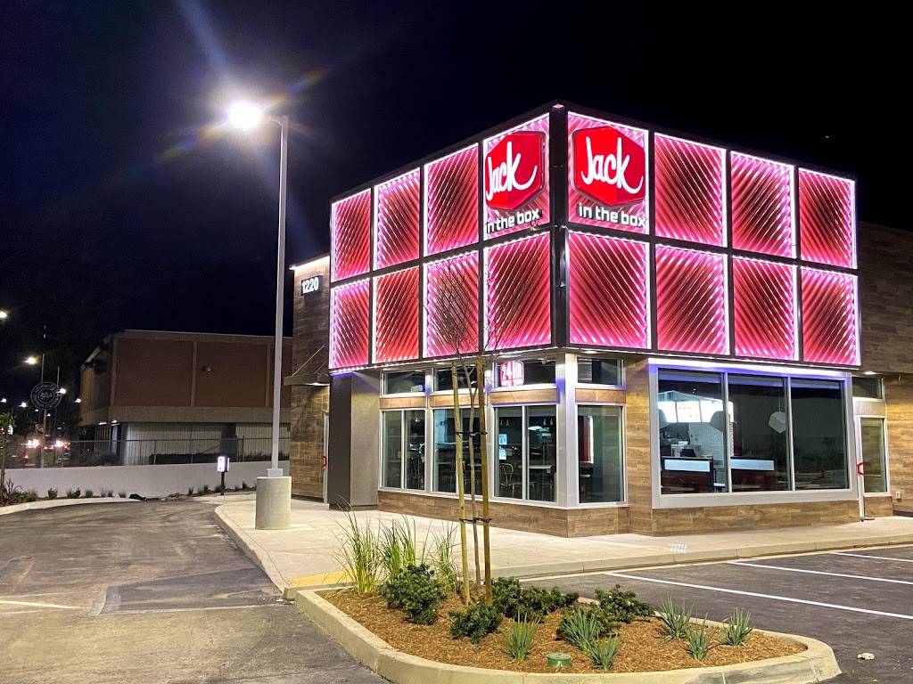 Jack in the Box | restaurant | 1220 Centinela Ave, Inglewood, CA 90302, USA | 4243319251 OR +1 424-331-9251