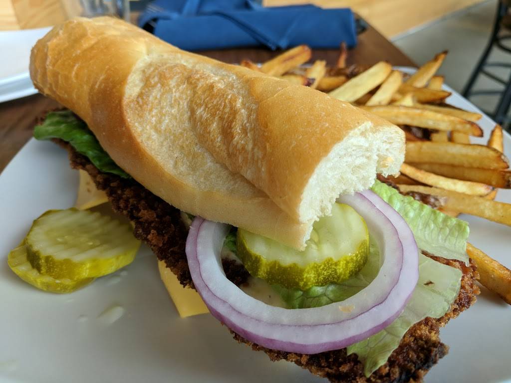 The Whistle Sports Bar & Grill | restaurant | 7537 W 159th St, Tinley Park, IL 60477, USA | 7089044990 OR +1 708-904-4990