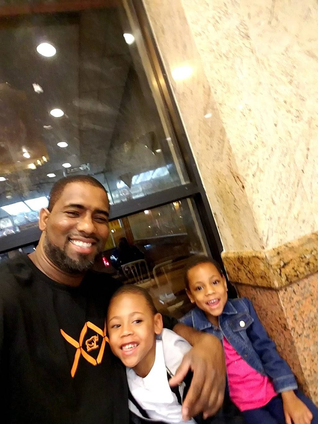 Full Yum Carry Out | meal takeaway | 1501 North Capitol St NE, Washington, DC 20002, USA | 2028320637 OR +1 202-832-0637