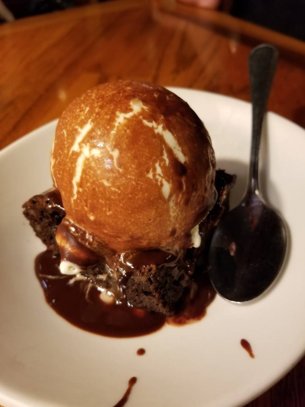 Outback Steakhouse | restaurant | 2102 Texas Avenue South, College Station, TX 77840, USA | 9797644329 OR +1 979-764-4329