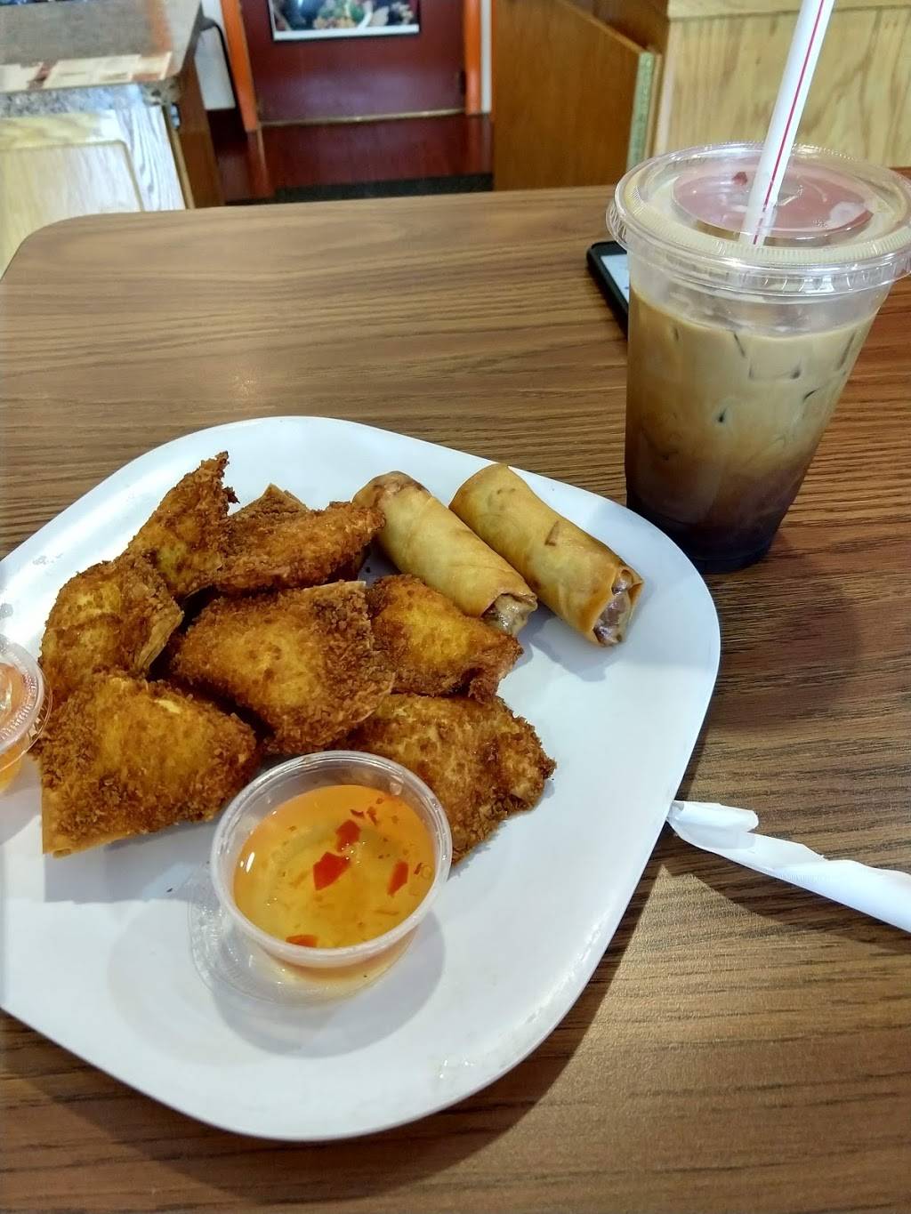 Krua Thai | meal takeaway | 3542 Milwaukee Ave, Northbrook, IL 60062, USA | 8473768481 OR +1 847-376-8481