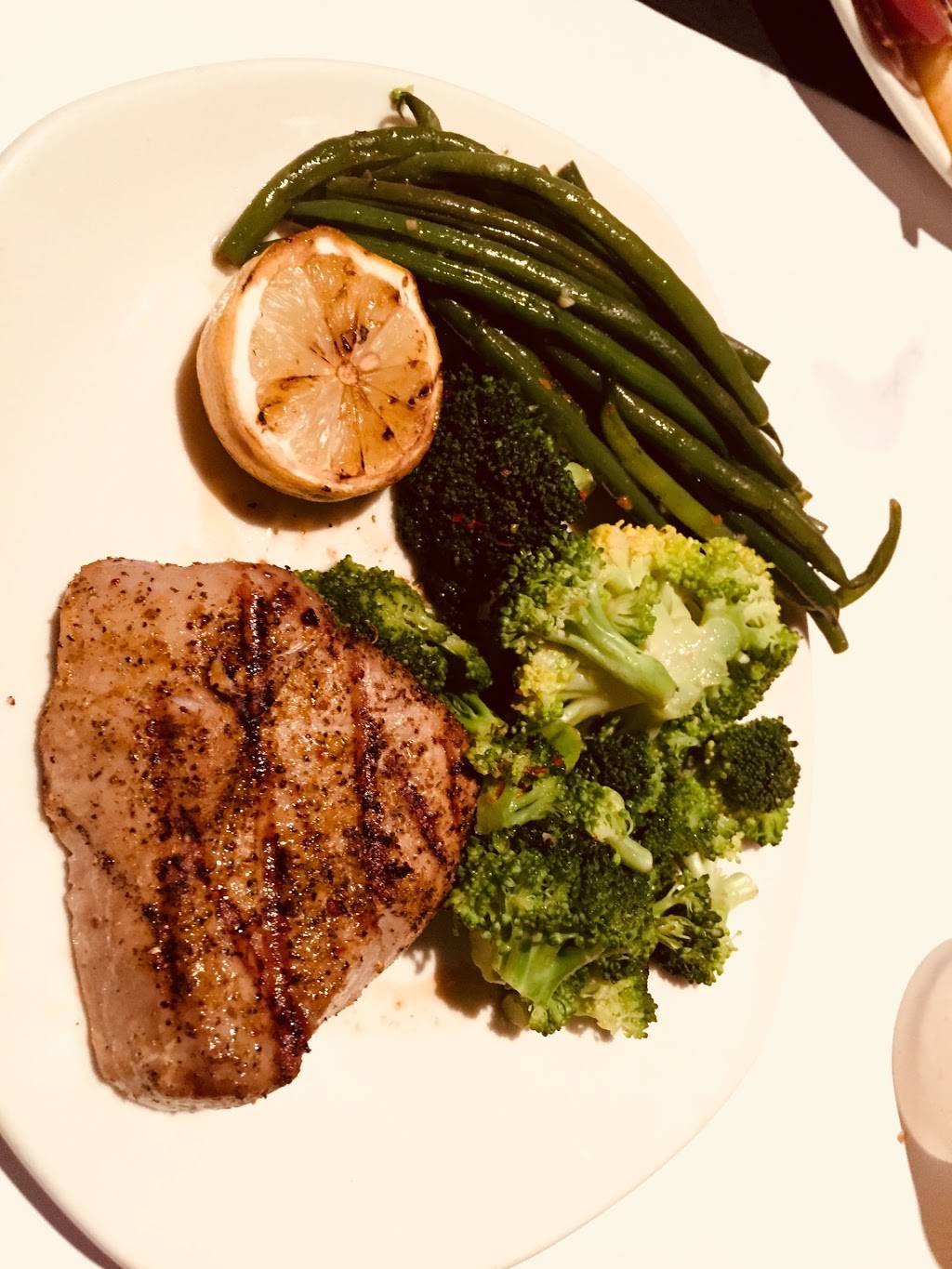 Bonefish Grill | restaurant | 1100 E Paris Ave SE, Grand Rapids, MI 49546, USA | 6169497861 OR +1 616-949-7861