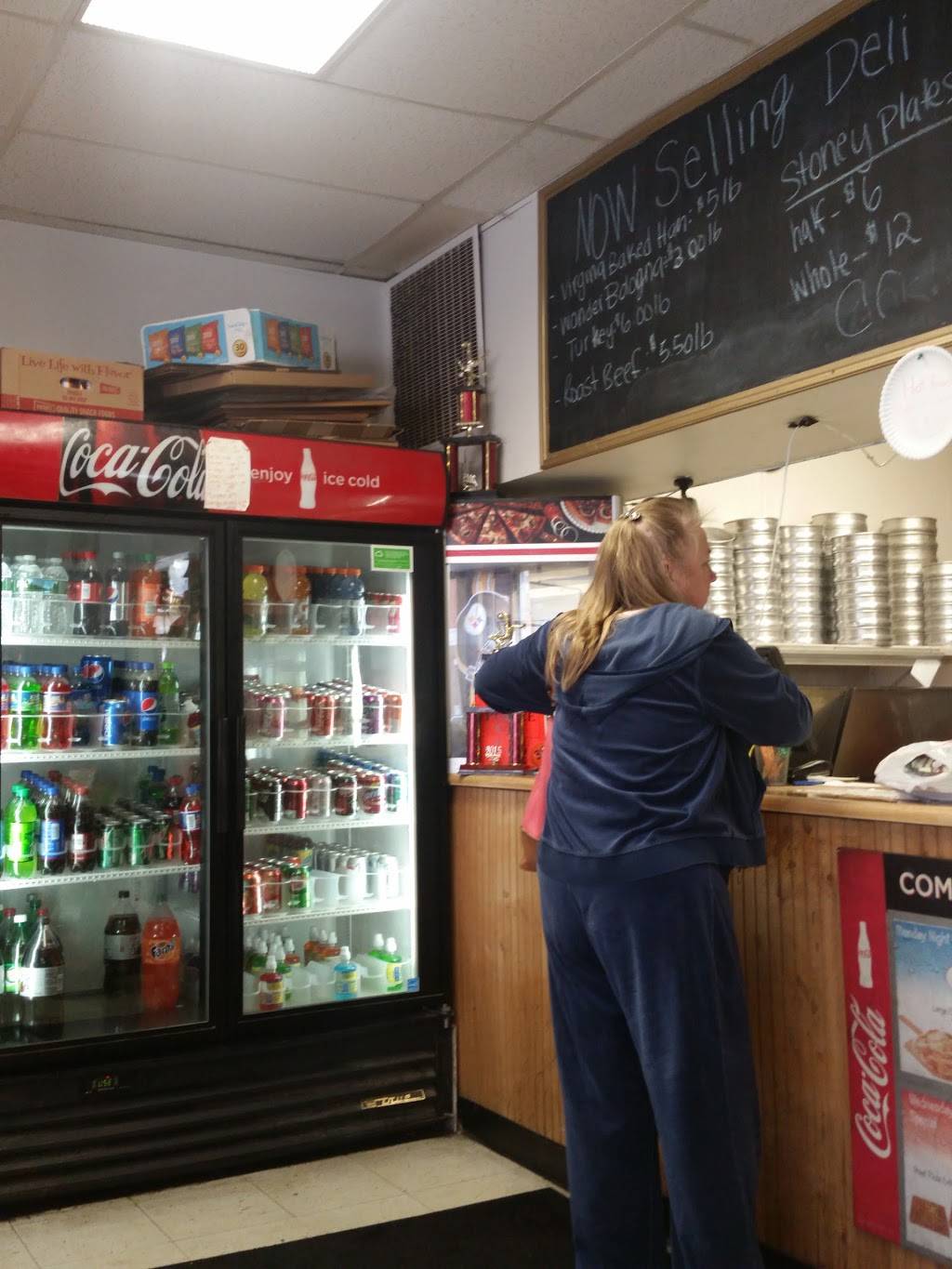 Stoneys Pizzeria | meal delivery | 1 Canal St, Lyons, NY 14489, USA | 3159460000 OR +1 315-946-0000