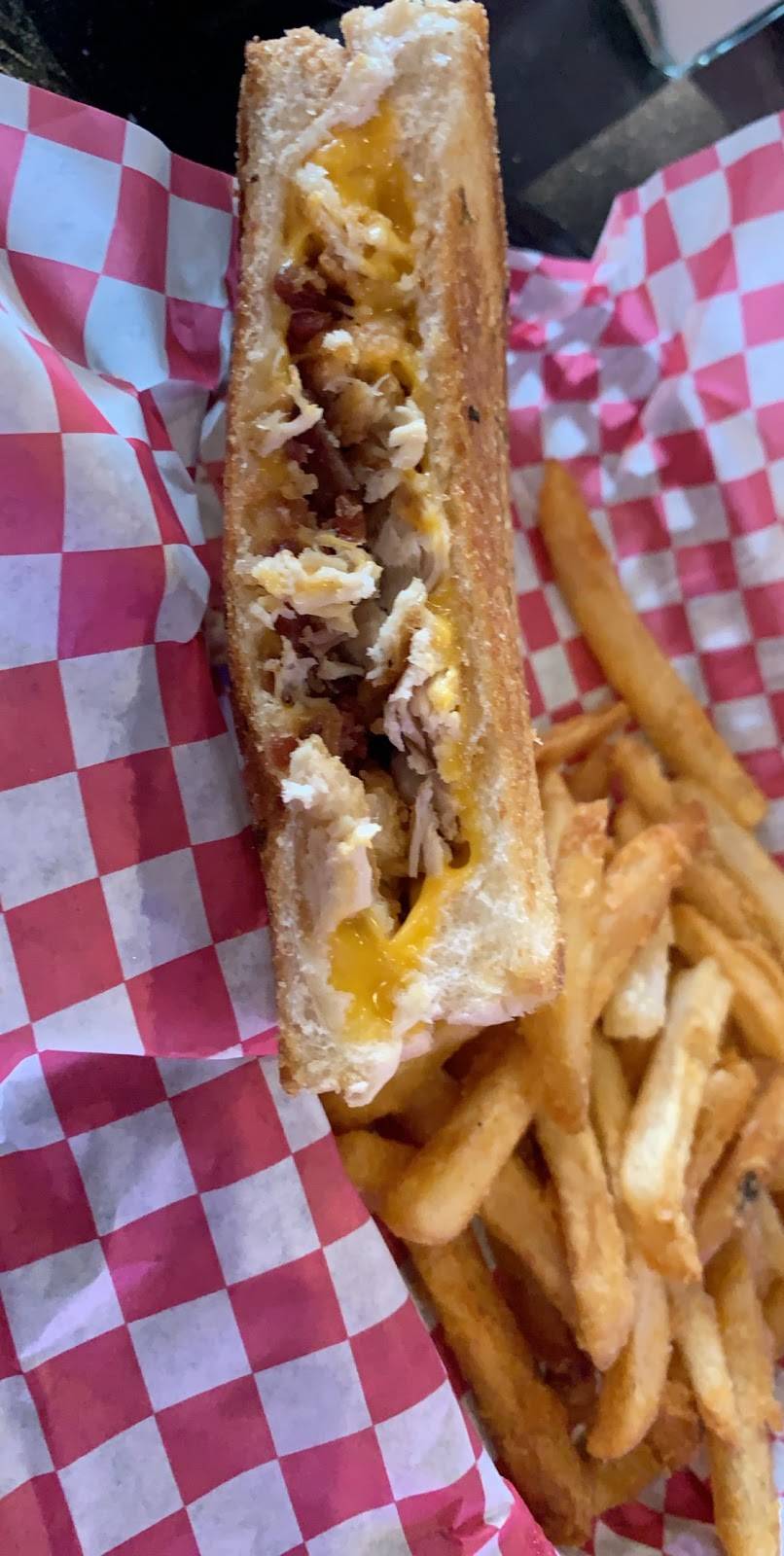 TailGaters | restaurant | 2190 Winchester Rd NE Suite B, Huntsville, AL 35811, USA | 2569291420 OR +1 256-929-1420