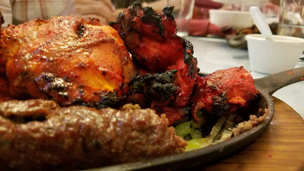 Saras Pakistani & Indian Cuisine | restaurant | 2860 Showplace Dr, Naperville, IL 60564, USA | 6307177865 OR +1 630-717-7865