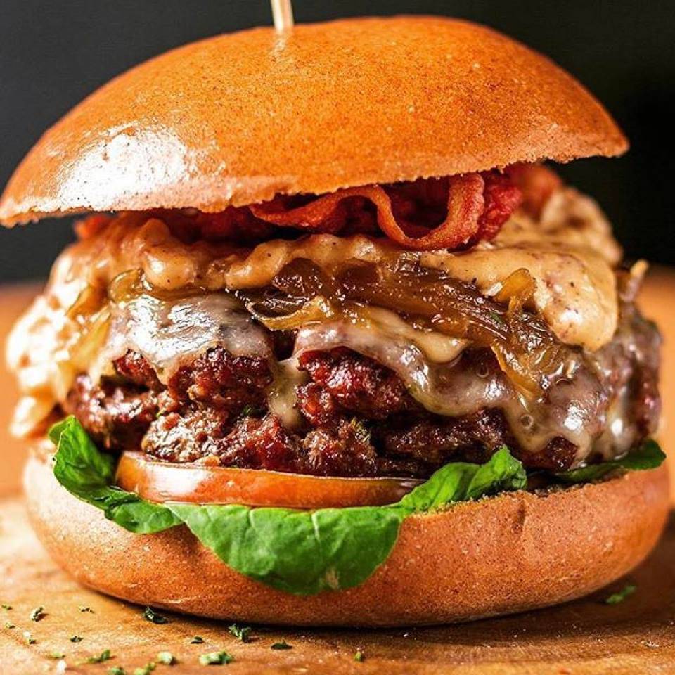 Mix & Match Burger | restaurant | 112 W California Ave, Glendale, CA 91203, USA | 8183964965 OR +1 818-396-4965