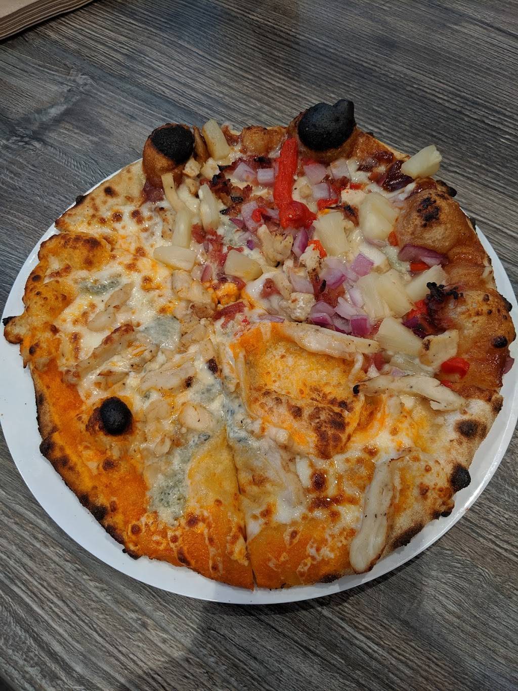 1000 Degrees Pizza Salad Wings | restaurant | 1133 Woodstock Rd Suite 120, Roswell, GA 30075, USA | 4702195265 OR +1 470-219-5265