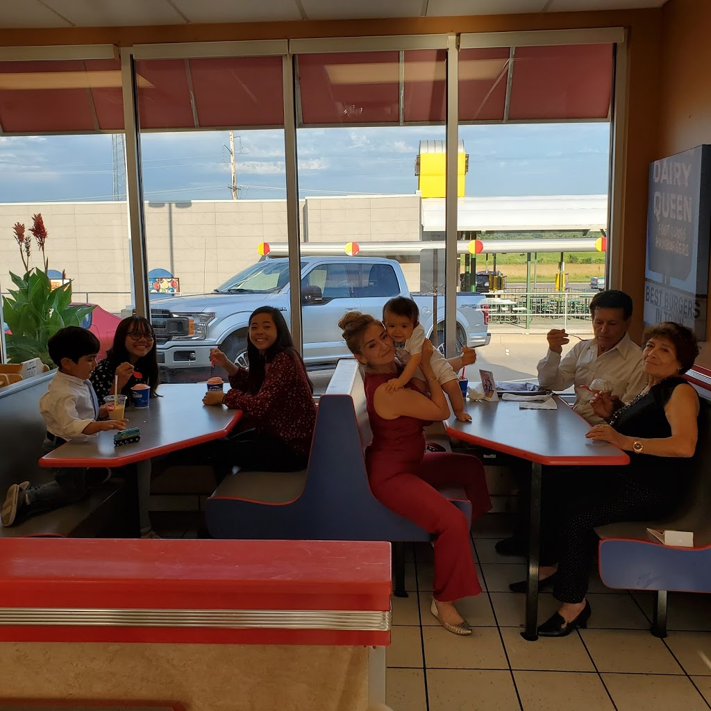 Dairy Queen | restaurant | 2715 Trinity Dr, Sioux City, IA 51108, USA | 7122391461 OR +1 712-239-1461