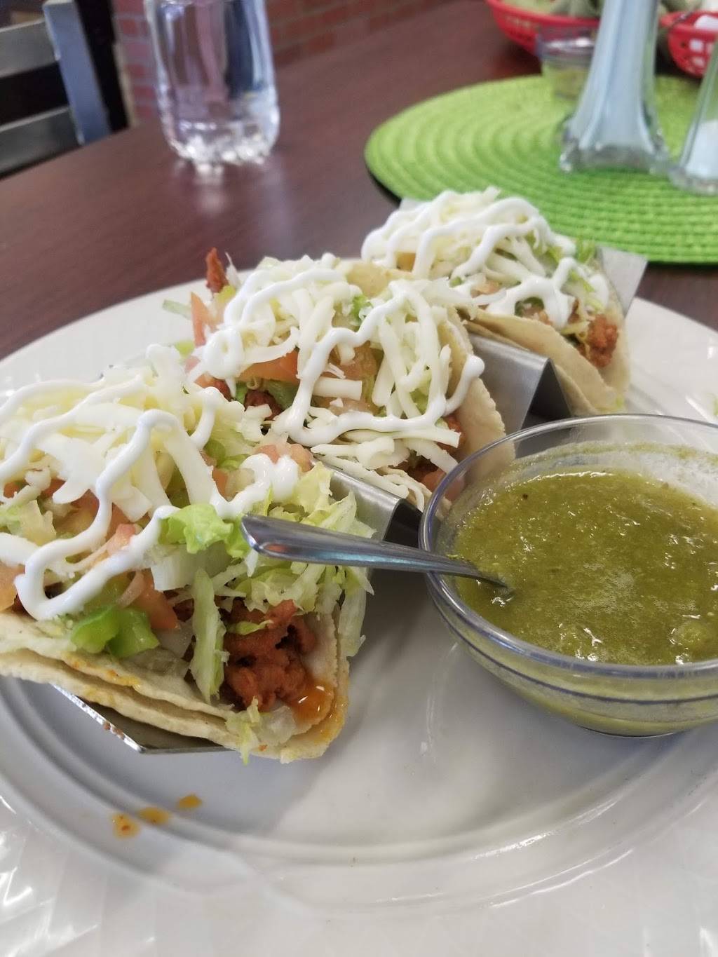 Las Palmitas | restaurant | 467 Lyons Ave, Newark, NJ 07112, USA | 8627634023 OR +1 862-763-4023