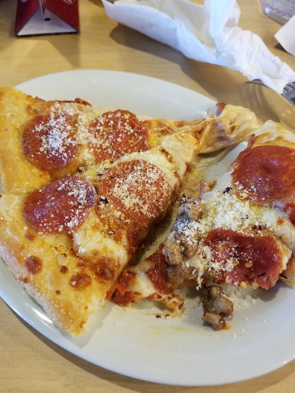 Pizza Hut | meal takeaway | 6118 NW Cache Rd, Lawton, OK 73505, USA | 5805360516 OR +1 580-536-0516