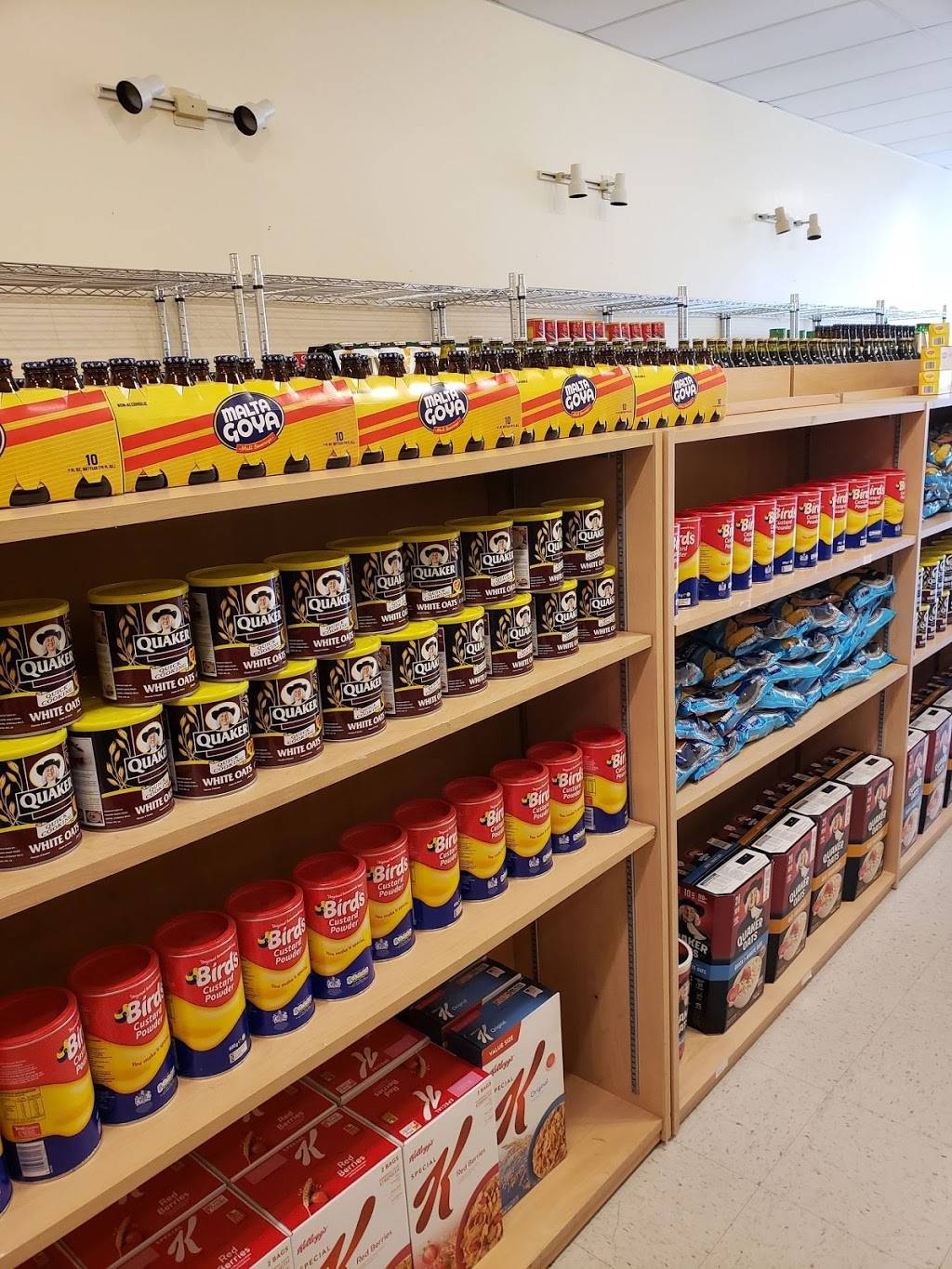 Safari Global Market | shopping mall | 1221 Sagamore Pkwy N, Lafayette, IN 47904, USA | 7658380036 OR +1 765-838-0036