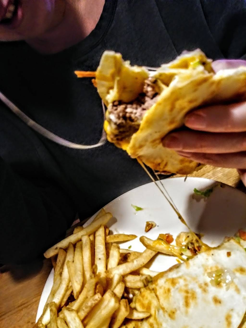 Applebees Grill + Bar | restaurant | 874 S State Rd 135, Greenwood, IN 46143, USA | 3178856631 OR +1 317-885-6631